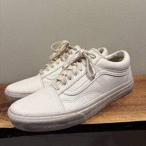 Vans Old Skool low-top sneakers in a true white leather finish Men's 9.5